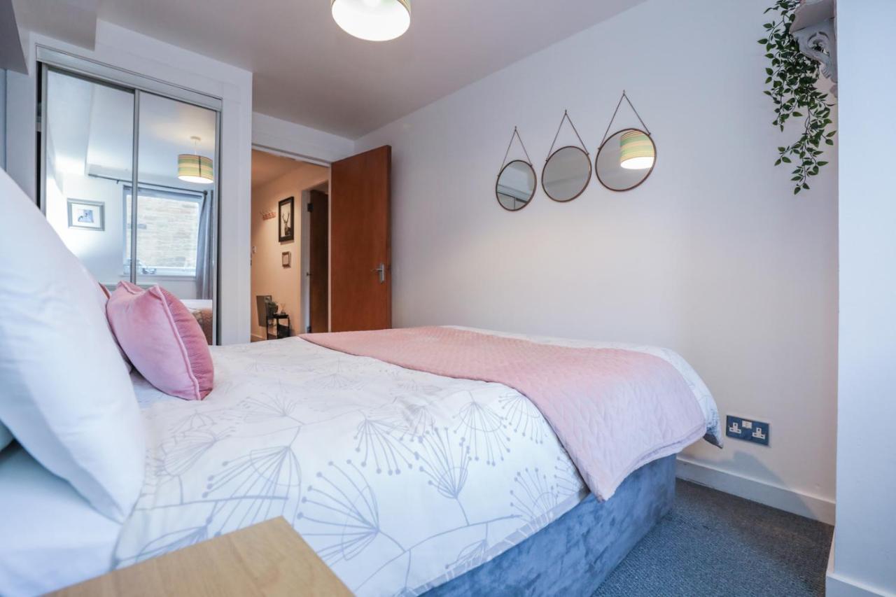Beautiful 1-Bed Apartment Near Castle Édimbourg Extérieur photo